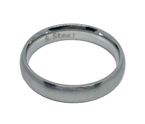 Anillo de acero inoxidable delgado