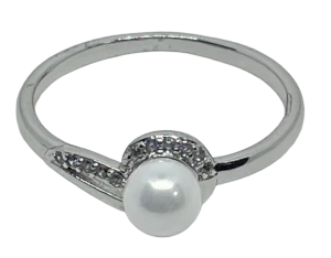 Anillo plateado de rodio con perla