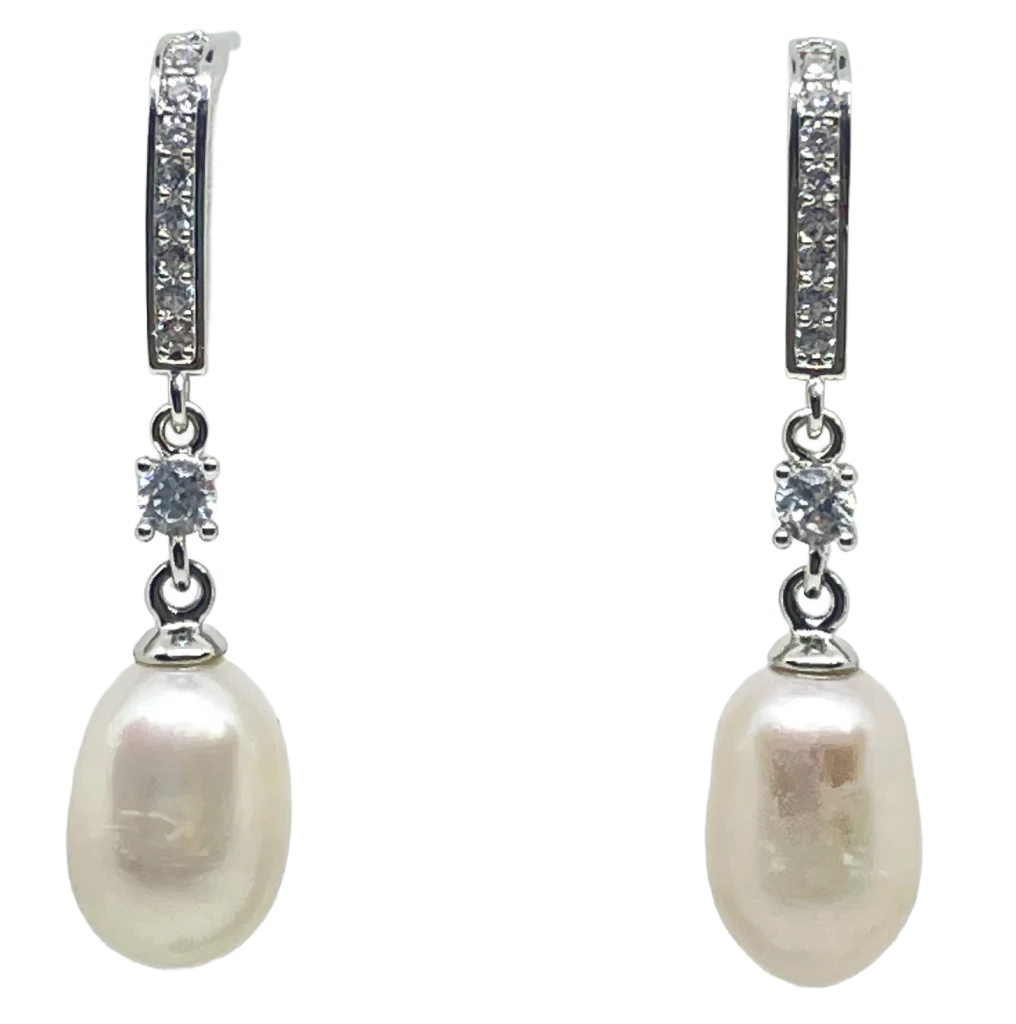 Arete de brillantito con perla