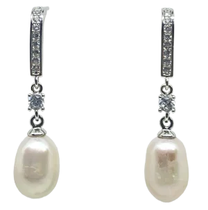 Arete de brillantito con perla