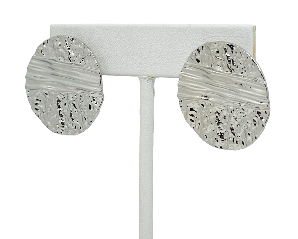 Aretes