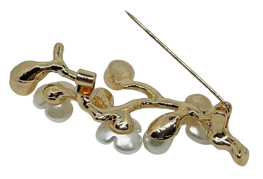Prendedor dorado y beige con florecitas -gallery-0