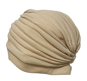Turbante beige con diseño-gallery-0
