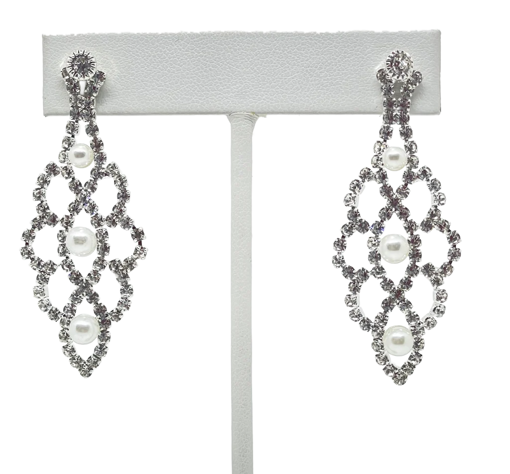 Aretes de Brillantitos Plateados con Perlas
