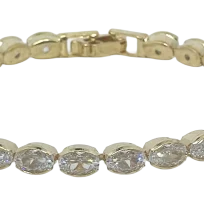 Pulsera dorada con brillantitos