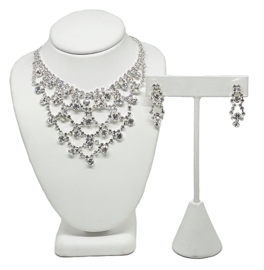 Set de collar y aretes de brillantitos