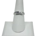 Anillo ajustable plateado con brillantitos