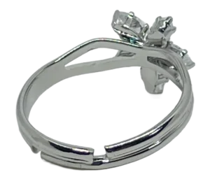 Anillo ajustable plateado con brillantitos-gallery-0