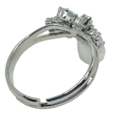 Anillo ajustable plateado con brillantitos y perla-gallery-0