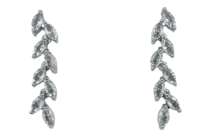 Aretes plateados de metal con brillantitos-gallery-0