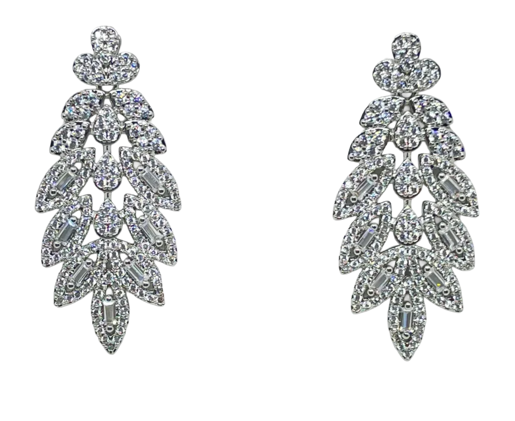 Aretes plateados de metal con brillantitos-gallery-0