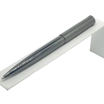 Lapicero de metal gris