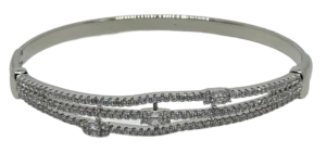 Pulsera de aro plateada de rodio con brillantitos de 3 filas