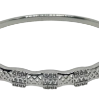 Pulsera de aro plateada de rodio con brillantitos y cuadros