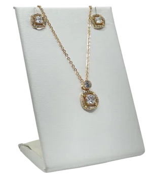 Set collar y aretes dorado de rodio con brillantitos